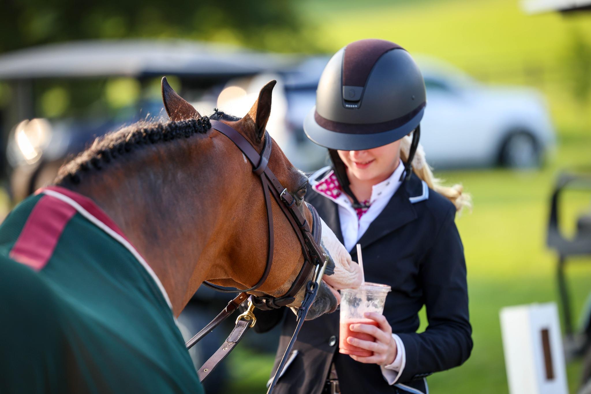 Photo showcasing the USEF Pony Finals presented by Marshall + Sterling